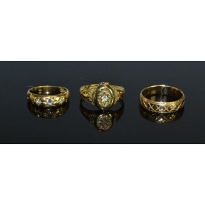 18ct Diamond Antique Rings (3)