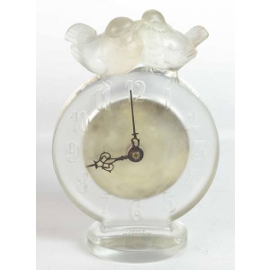 A Lalique Art Deco Glass Antionette Clock