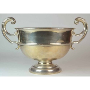 An Edwardian Sterling Silver Two Handled Fruit