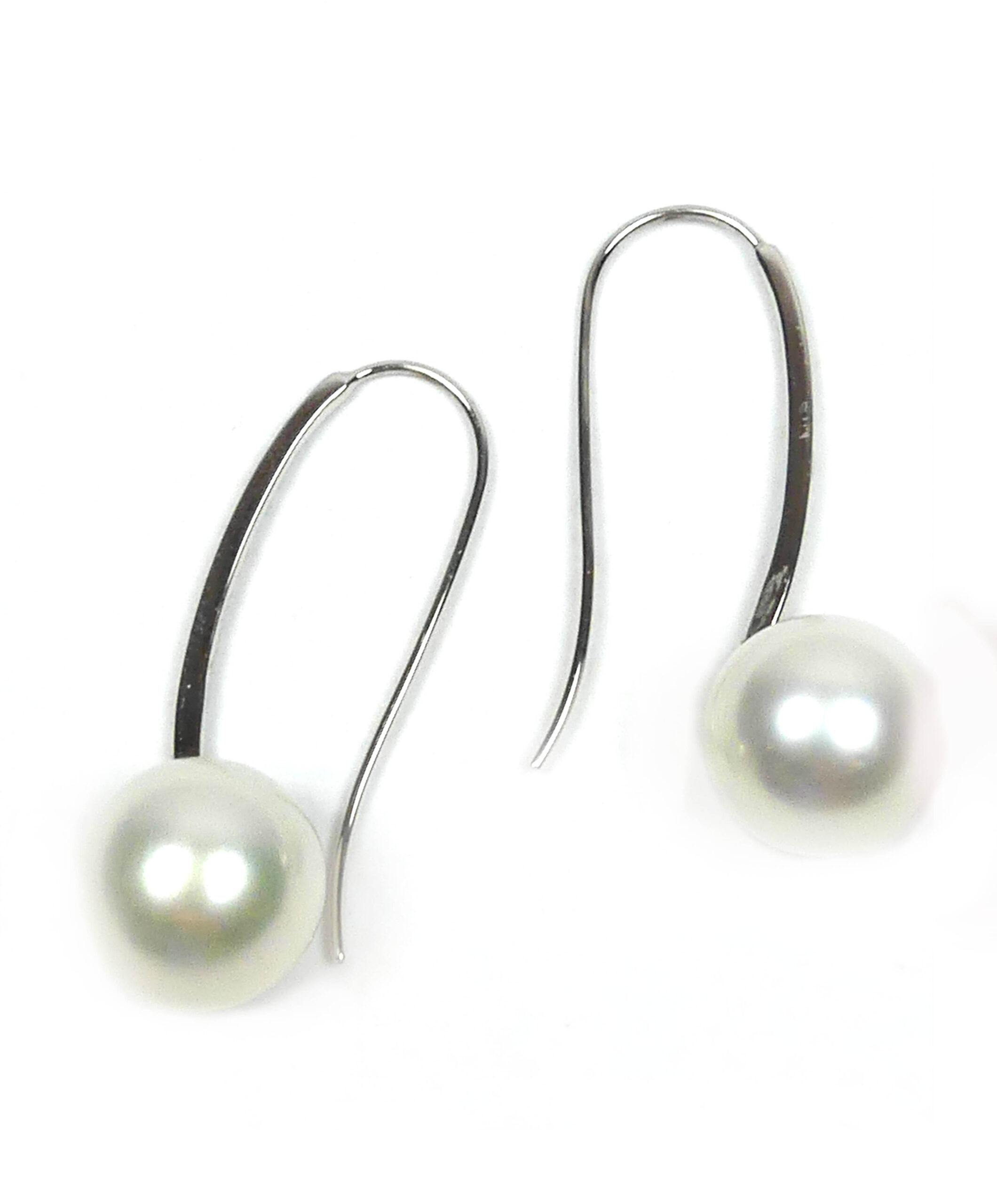 18ct White Gold Pearl Ear Wires