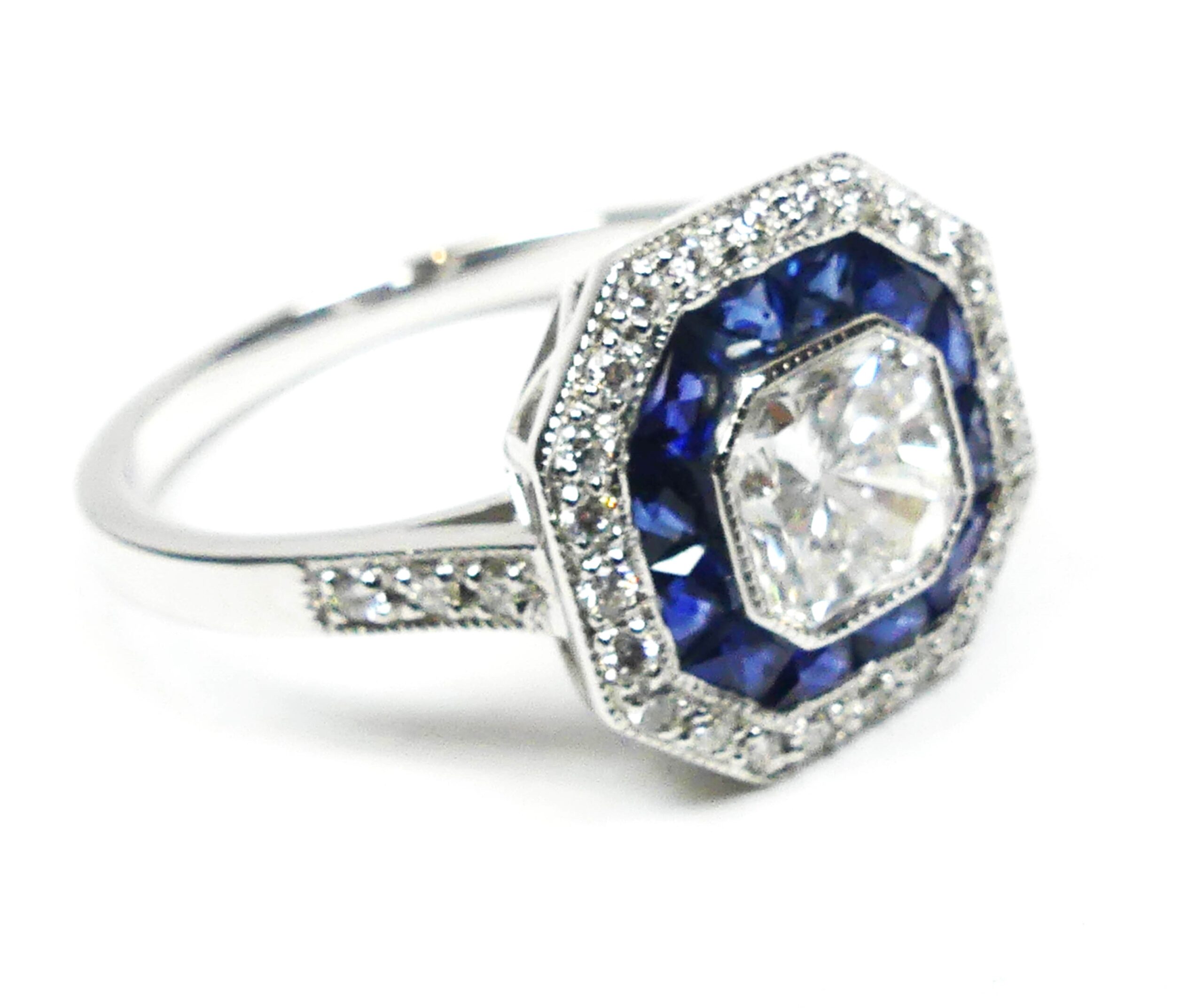 Radiant Cut diamond Ring